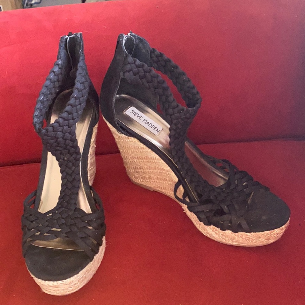 Steve madden Platform wedge black braided size 7.5